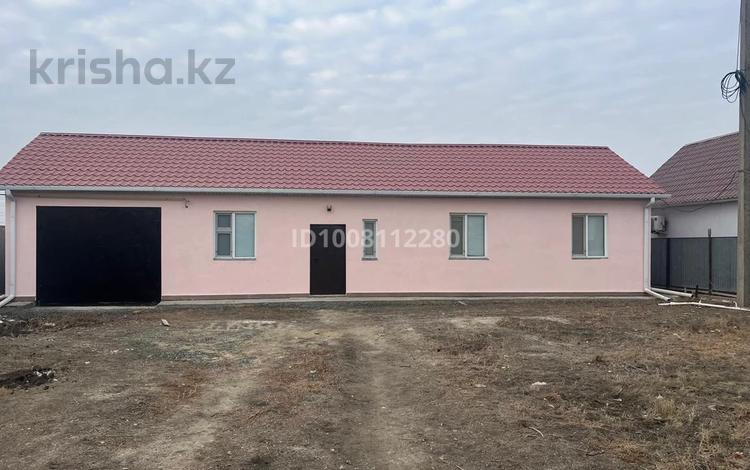 Жеке үй · 2 бөлме · 93 м² · 10 сот., Береке (Память Ильича) 1, бағасы: 23.5 млн ₸ в Атырау — фото 2