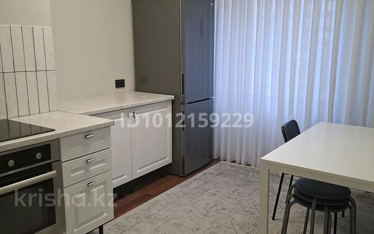 1-комнатная квартира · 45 м² · 2/12 этаж, ул. Сауран 3/1 за 33.5 млн ₸ в Астане, Есильский р-н — фото 2