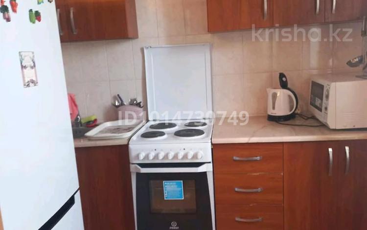 2-бөлмелі пәтер · 45 м² · 2/4 қабат, Абая 20 — Абая -- Агыбай батыра, бағасы: 220 000 ₸ в Балхаше — фото 2