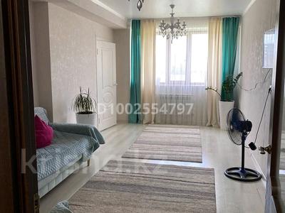 2-комнатная квартира · 57 м² · 2/6 этаж, Азильхан Нуршаихов 10, блок 1, 2 — Хан шатыр, 78школа за 27 млн 〒 в Астане, Нура р-н