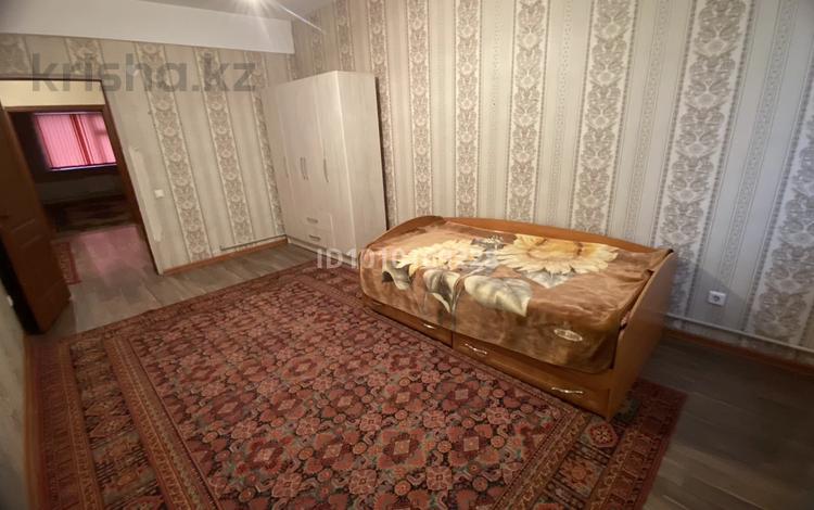 3-комнатная квартира · 84 м² · 1/5 этаж, мкр Туран 979/11 за 120 000 ₸ в Шымкенте, Каратауский р-н — фото 2