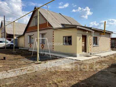Продажа домов и дачи в Костанайской обл.: Отдельный дом · 6 комнат · 107.3 м² · 9 сот., Айнабулак 36 — Первая улица за 23 млн 〒 Отдельный дом · 6 комнат · 107.3 м² · 9 сот., Айнабулак 36 — Первая улица за 23 млн 〒 в Житикаре