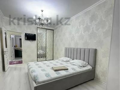 3-комнатная квартира · 80 м² · 3/5 этаж, 14-й мкр 27 за 15 000 〒 в Актау