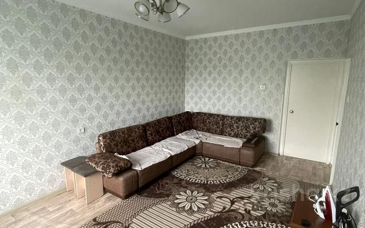 1-бөлмелі пәтер · 40 м² · 4/9 қабат, Ақсай-5 ш/а. 16, бағасы: 28 млн ₸ в Алматы, Ауэзовский р-н — фото 2