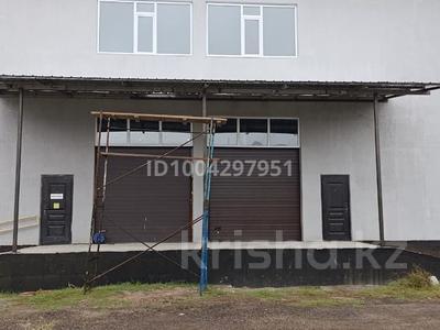 Өнеркәсіптік база · 130 сотық, мкр Кайрат 45 — Кульджинский тракт рыскулова, бағасы: ~ 3.8 млн ₸ в Алматы, Турксибский р-н