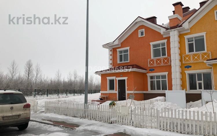 3-комнатный дом помесячно, 90 м², 2 сот., улица Ак ку 4