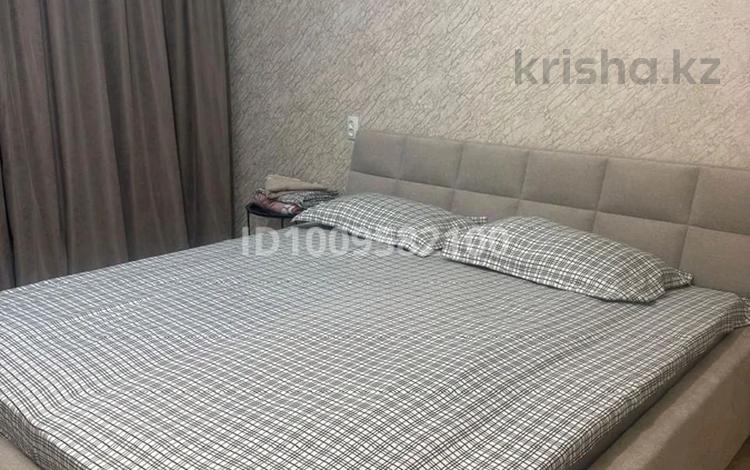 1-комнатная квартира · 36 м² · 2/5 этаж, мкр 8 283/1 — Братья,жубановых 283/1 за 1 000 ₸ в Актобе — фото 2