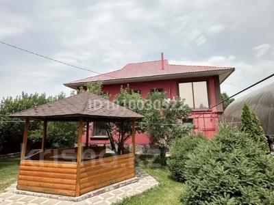 Отдельный дом · 4 комнаты · 240 м² · 12.5 сот., мкр Думан-1, 10 лет независимости Республики Казахстана 73 за 180 млн ₸ в Алматы, Медеуский р-н