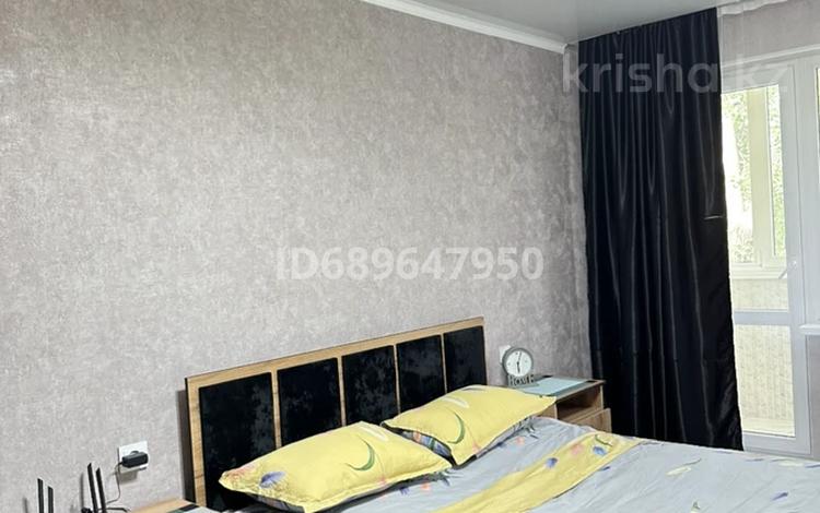 1-комнатная квартира · 35 м² · 3/5 этаж, Мухита 134 — Маметова за 12 000 ₸ в Уральске — фото 12