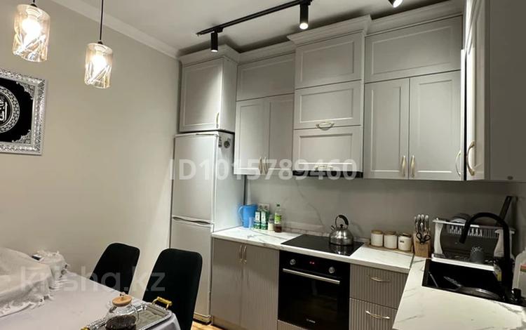 3-комнатная квартира · 72 м² · 2/12 этаж, мкр Аксай-1, Райымбека 522/1 — Момышұлы ,Райымбек,Сайын за 400 000 ₸ в Алматы, Ауэзовский р-н — фото 2