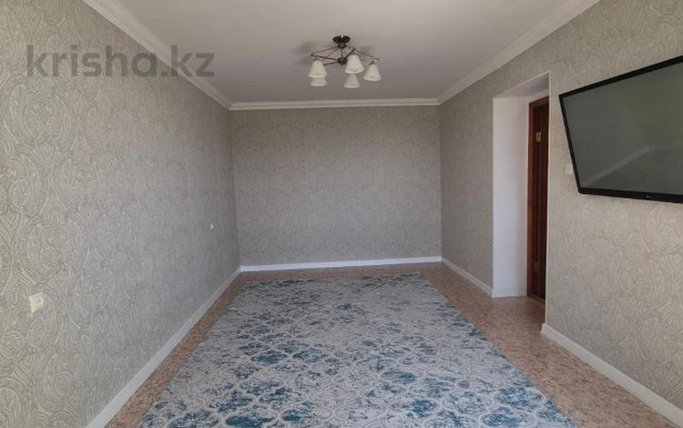2-комнатная квартира · 52.4 м² · 5/7 этаж, мкр 12 за 21.5 млн ₸ в Актобе — фото 7