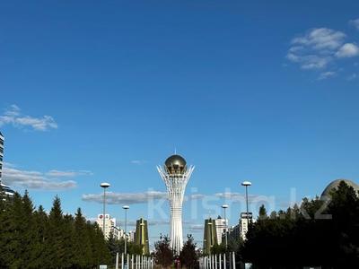 6-комнатная квартира · 174 м² · 7/33 этаж, Достык 5 за 150 млн ₸ в Астане, Есильский р-н