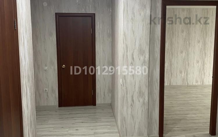 2-бөлмелі пәтер · 64 м² · 2/5 қабат, Юбилейный, бағасы: 200 000 ₸ в Костанае — фото 2