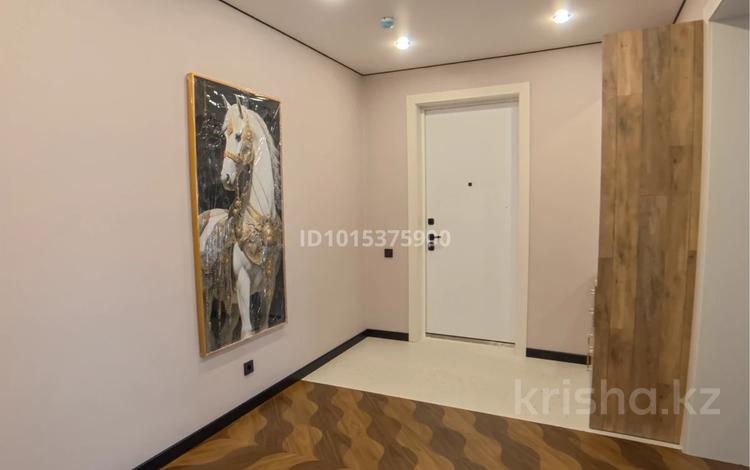 2-комнатная квартира · 62 м² · 10/10 этаж, мкр. Алтын орда, Мустафа Шокая 19 за ~ 36 млн ₸ в Актобе — фото 2