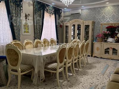Отдельный дом · 5 комнат · 180 м² · 8 сот., Шакирова 52 за 55 млн ₸ в Таразе