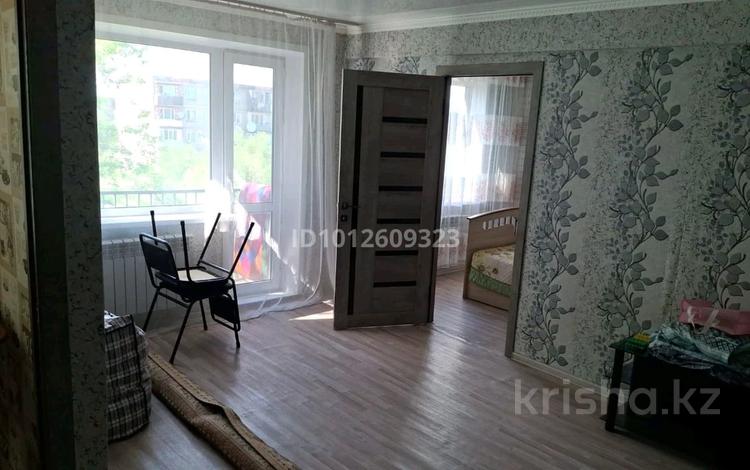 2-бөлмелі пәтер · 43 м² · 4/5 қабат, К.Маркса 22 — Возле 1 школы, бағасы: 95 000 ₸ в Шахтинске — фото 2