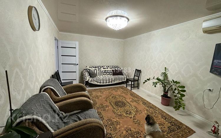 2-комнатная квартира · 51.7 м² · 2/9 этаж, мкр Кунаева 2 за 22 млн ₸ в Уральске — фото 2