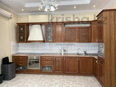 Отдельный дом · 6 комнат · 324.7 м² · 3 сот., мкр Самал-3 28/4 за 350 млн 〒 в Алматы, Медеуский р-н