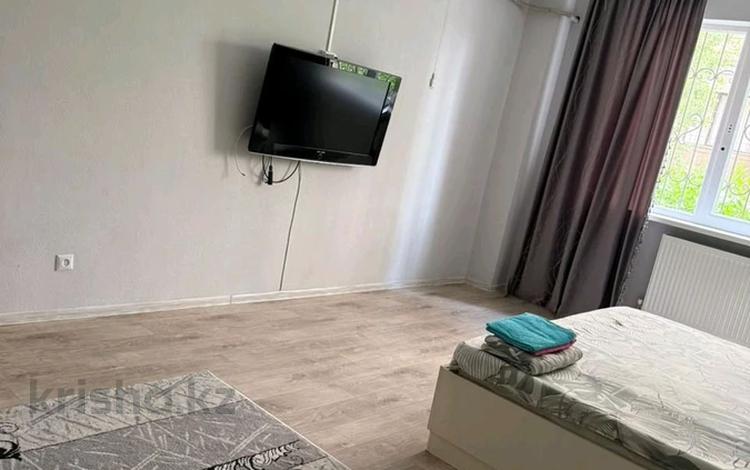 1-комнатная квартира · 55 м² · 1/6 этаж, 17-й мкр 76 — Касперский море рядом 5 минутах ходьбы. за 8 000 〒 в Актау — фото 18