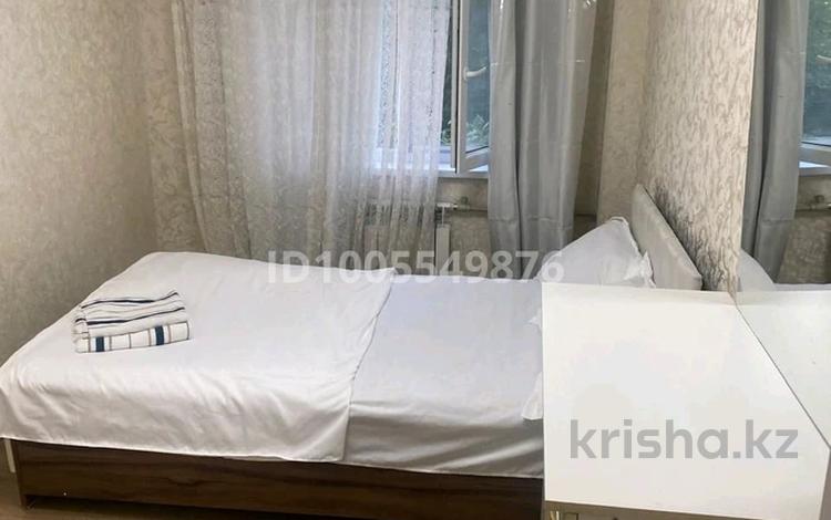 2-бөлмелі пәтер · 56 м² · 3/5 қабат, 11-й микрорайон, 11-й микрорайон 225а — Уалиханова, бағасы: 250 000 ₸ в Шымкенте, Енбекшинский р-н — фото 2
