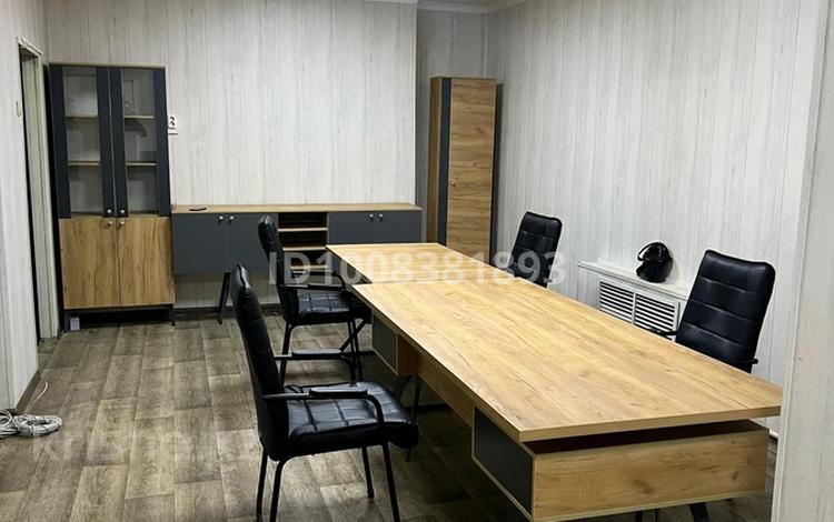 Еркін, кеңселер, дүкендер мен бутиктер, қоймалар, жқб, автосервистер мен көлік жуу, қоғамдық тамақтану орны, сұлулық салондары, ауыл шаруашылығы, монша, қонақ үй және демалыс орындары, фитнес және спорт, медорталықтар мен дәріханалар, білім орталықтары, ойын-сауық, конференц-залдар, кабинеттер және жұмыс орындары, студиялар · 39 м², бағасы: 250 000 ₸ в Алматы, Бостандыкский р-н — фото 2