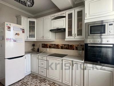 2-комнатная квартира · 70 м² · 8/10 этаж, Утеген батыра за 48 млн ₸ в Алматы, Ауэзовский р-н