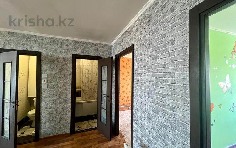 3-комнатная квартира · 62.2 м² · 6/6 этаж, Бажова 347/3 за 18.5 млн 〒 в Усть-Каменогорске — фото 3