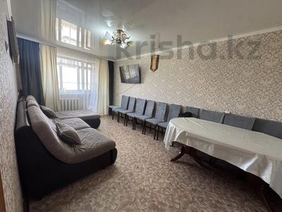 3-комнатная квартира · 62 м² · 4/5 этаж, Майкудук, мкр Восток-2 10 за 17.5 млн ₸ в Караганде, Алихана Бокейханова р-н