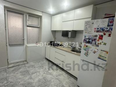 2-комнатная квартира · 54 м² · 3/5 этаж, 220 54 — Дом 54 за 200 000 ₸ в Кульсары