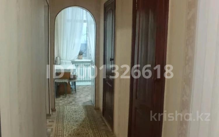 3-комнатная квартира · 62 м² · 3/3 этаж, Сатпаева 37 за 18 млн ₸ в Жезказгане — фото 3
