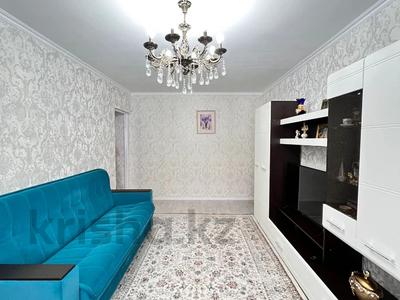 2-комнатная квартира, 44 м², 1/4 этаж, 6 мкрн 18 — Абая за 27.5 млн 〒 в Алматы, Ауэзовский р-н