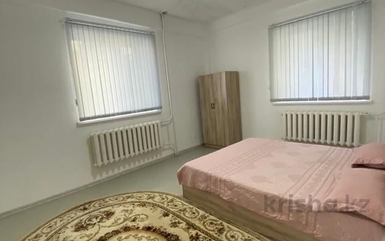 1-бөлмелі пәтер, 30 м², 3/4 қабат ай сайын, Сарыарка 41/3, бағасы: 150 000 〒 в Астане, Сарыарка р-н — фото 2