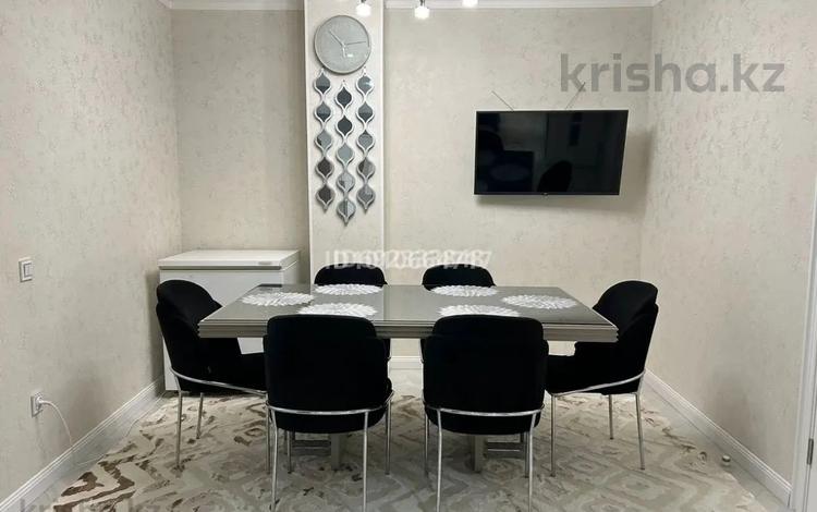 5-бөлмелі пәтер · 129 м² · 2/4 қабат, Жалын 3а, бағасы: 33 млн ₸ в Жанаозен — фото 2