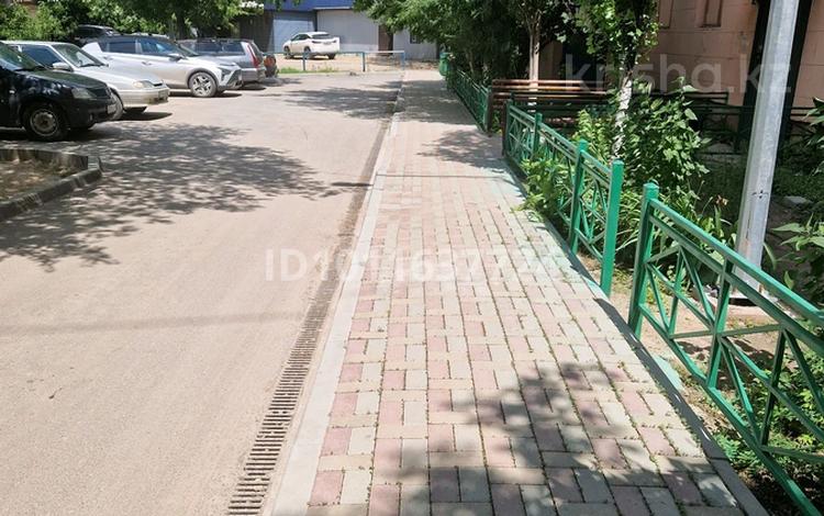 2-бөлмелі пәтер · 44 м² · 2/5 қабат, Есет Батыра, бағасы: 10.5 млн ₸ в Актобе — фото 44