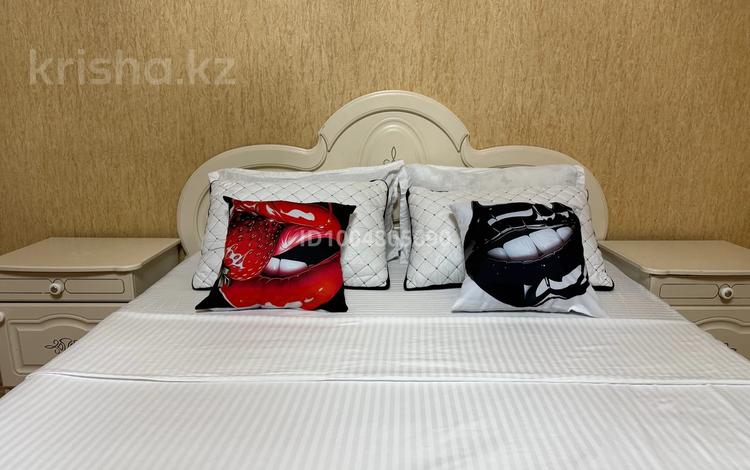 2-комнатная квартира · 70 м² · 11/25 этаж, мкр 11 112в за 1 500 〒 в Актобе — фото 2