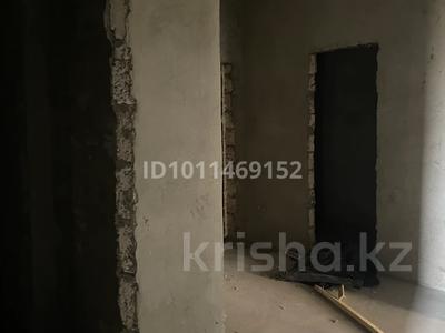 3-комнатная квартира · 80.6 м² · 1/6 этаж, 32В мкр, 32В мкр. 49 за 19 млн ₸ в Актау