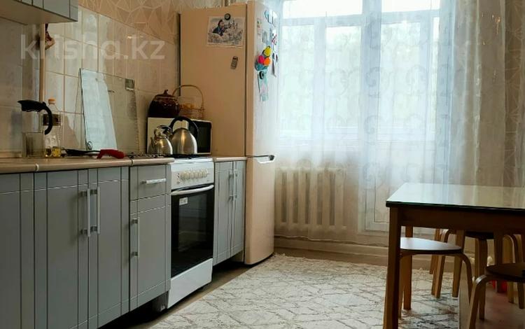 3-комнатная квартира, 68 м², 4/5 этаж, мкр Аксай-2 61 — Саина за 37 млн 〒 в Алматы, Ауэзовский р-н — фото 11