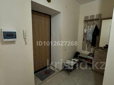 1-бөлмелі пәтер · 45 м² · 3/9 қабат, Кошкарбаева 15 — Нурмагамбетова, бағасы: 200 000 ₸ в Астане, Сарайшык р-н
