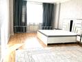 2-комнатная квартира · 76 м² · 3/10 этаж, Желтоксан 17б за 250 000 〒 в Шымкенте, Аль-Фарабийский р-н