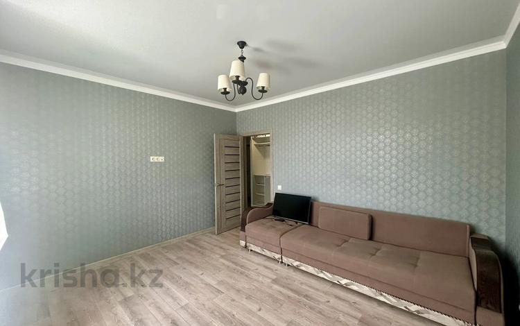 1-бөлмелі пәтер · 45 м² · 4/9 қабат, Е 181 3, бағасы: 170 000 ₸ в Астане, Нура р-н — фото 2