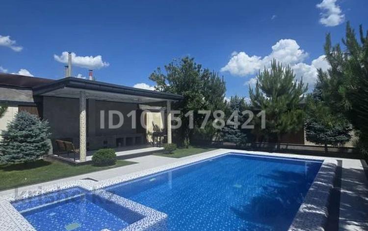 Дом · 4 комнаты · 300 м², Мадели за 80 000 ₸ в Шымкенте, Туран р-н — фото 2