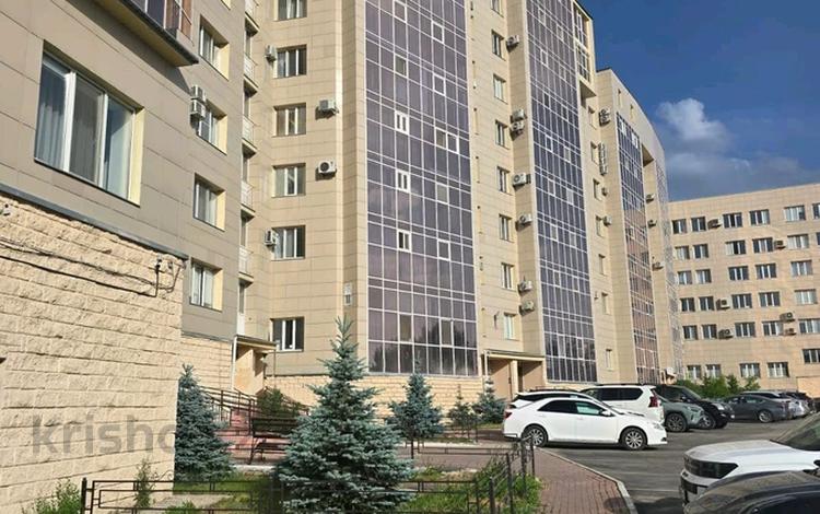 2-комнатная квартира · 75 м² · 3/16 этаж, мкр Юго-Восток, Республики 42 за 40 млн ₸ в Караганде, Казыбек би р-н — фото 2
