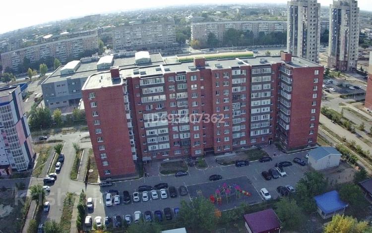 2-бөлмелі пәтер · 70 м² · 10/10 қабат, мкр Кадыра Мырза-Али 17, бағасы: 300 000 ₸ в Уральске — фото 10