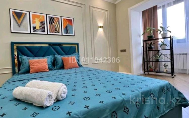 1-комнатная квартира · 47 м² · 3/5 этаж, мкр 8 271 — 101 за 10 000 ₸ в Актобе — фото 2
