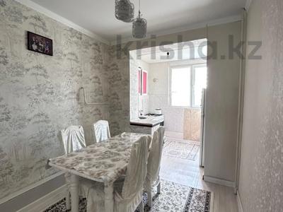 3-комнатная квартира · 70 м² · 4/5 этаж, 27-й мкр 17 за 19 млн ₸ в Актау