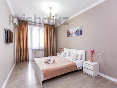 2-комнатная квартира · 72 м² · 6/13 этаж, Макатаева 127/11 — Муратбаева за 25 000 ₸ в Алматы, Алмалинский р-н
