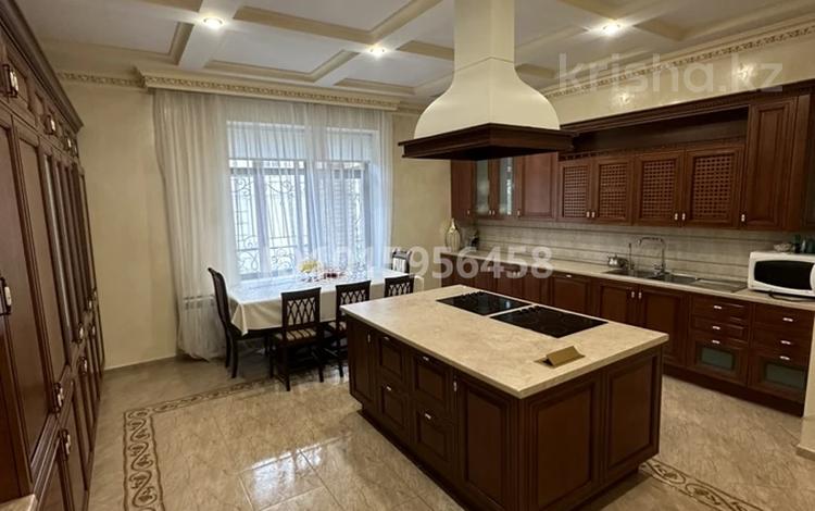 Отдельный дом · 10 комнат · 850 м² · 30 сот., Ақжүніс за 6.5 млн ₸ в Астане, Нура р-н — фото 2