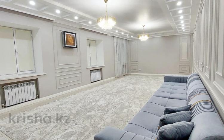 3-комнатная квартира · 160 м² · 4/9 этаж, Яншина 2 за 40 000 ₸ в  — фото 31