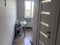 2-бөлмелі пәтер · 45 м² · 5/5 қабат, 16-шағынаудан 43, бағасы: 150 000 ₸ в Караганде, Алихана Бокейханова р-н — фото 3