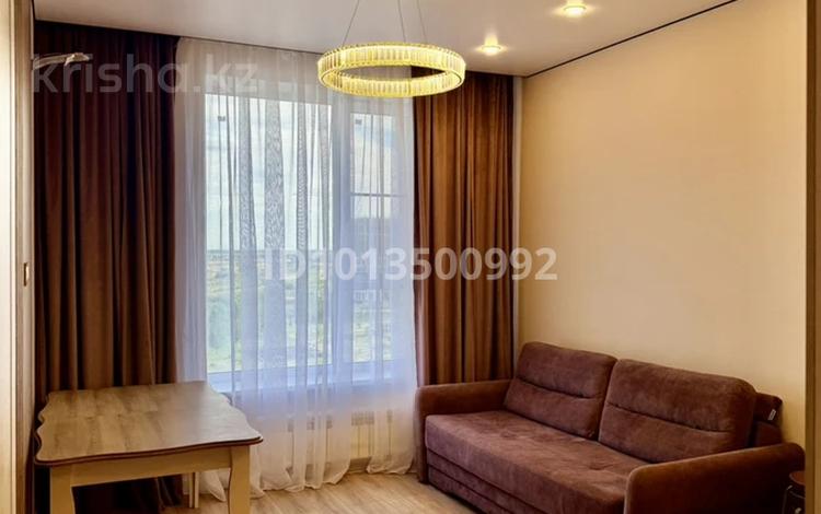 2-комнатная квартира · 42.5 м² · 6/9 этаж, Е 496 7 за 270 000 ₸ в Астане, Есильский р-н — фото 2